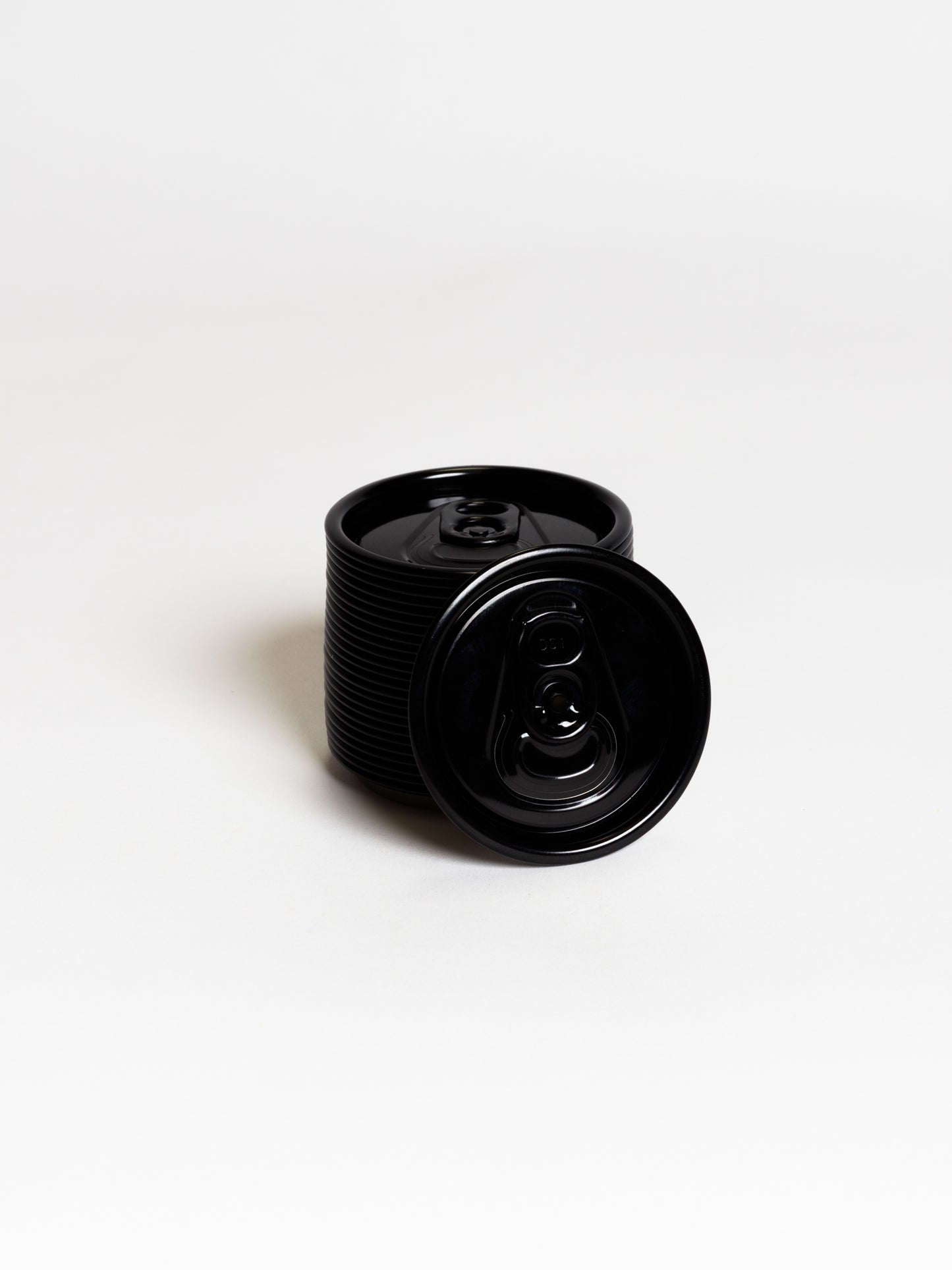 CanGo Solid Black Lids with Black Tab – Sleeve of 100